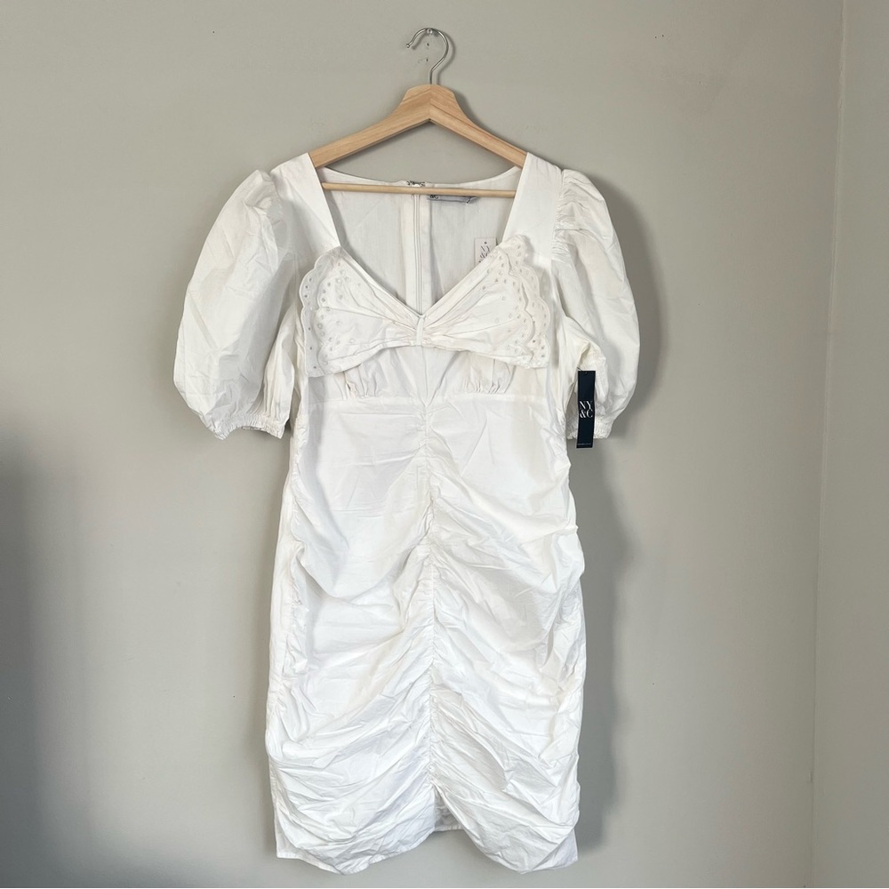 New York & Company White Ruched Mini Dress Butterfly Detail Size Large NWT